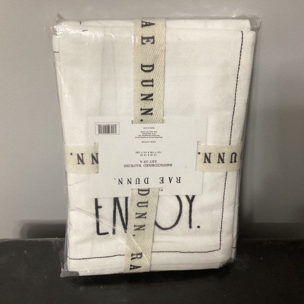Rae Dunn cloth napkins